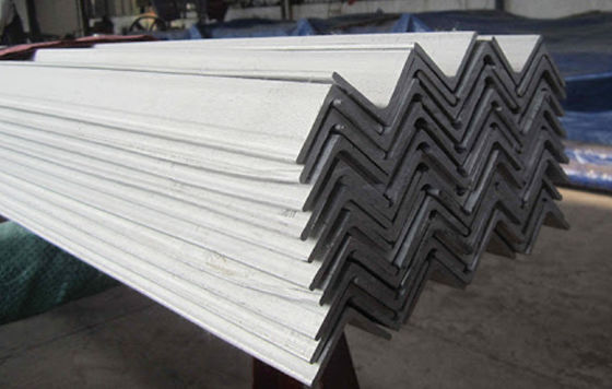 ASTM A479 304 Stainless Steel Angle Bar 50x50x5 With Slit Edge